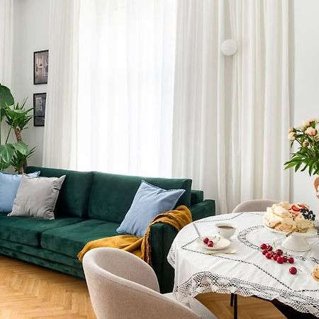 Green Oasis In The Centre Apartment Krakow Ngoại thất bức ảnh
